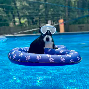 Luna on Wagley Pool Float